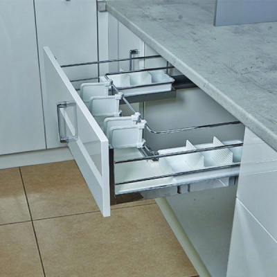 Выдвижная внутреняня корзина Hafele Elegance под мойку, база 900 мм, дно ДСП, без направляющих